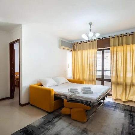 Na Zona Ribeirinha 波尔蒂芒