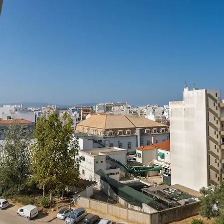דירה Na Zona Ribeirinha *