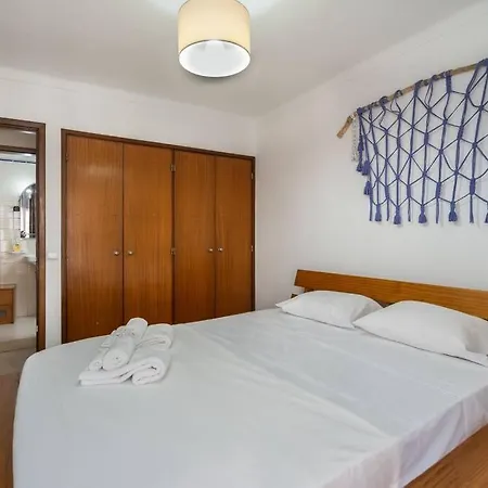 Na Zona Ribeirinha * Portimao